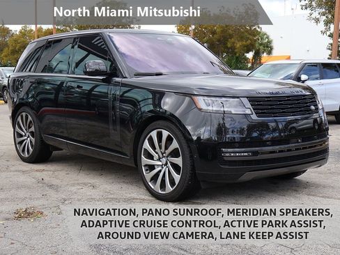 Used 2023 Land Rover Range Rover SE AWD/4WD image 1
