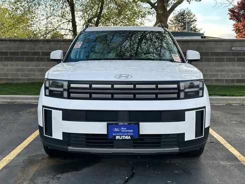 Used 2024 Hyundai Santa Fe SEL image 2