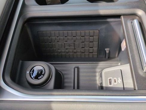 New 2025 Ford Expedition Max Active image 25