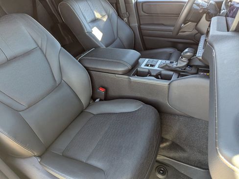 Used 2024 Toyota Land Cruiser image 11