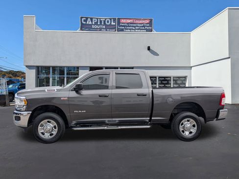 Used 2022 RAM 2500 Tradesman AWD/4WD image 9