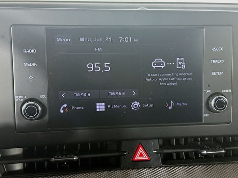 Used 2025 Kia Sportage LX FWD image 19