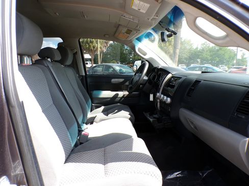 Used 2012 Toyota Tundra Tundra-Grade CrewMax 5.7L FFV w/ Tow Pkg image 15