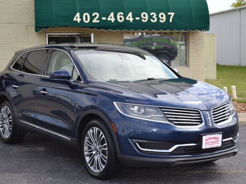 Used 2017 Lincoln MKX Reserve w/ Lincoln MKX Climate Package image 13