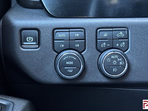Certified 2026 Chevrolet Silverado 1500 LT Trail Boss w/ LT Trail Boss Premium Package AWD/4WD image 31