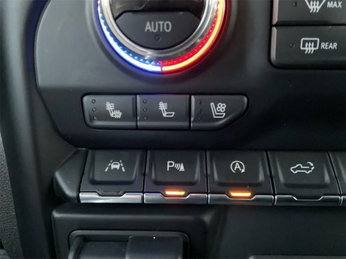 Used 2021 GMC Sierra 1500 AT4 w/ AT4 Premium Package image 26