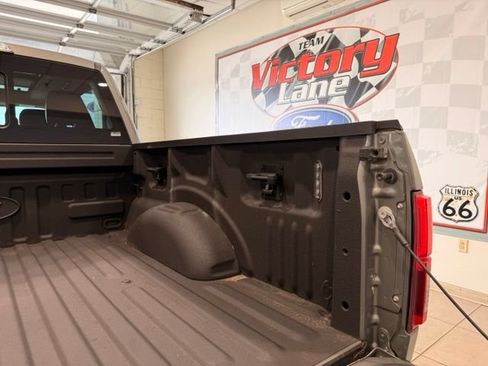 Used 2020 Ford F150 Lariat w/ Equipment Group 502A Luxury AWD/4WD image 7