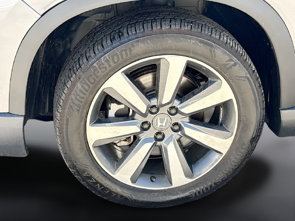 Used 2025 Honda Pilot Touring image 33