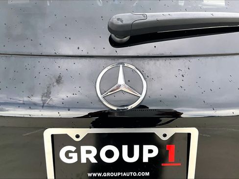 Used 2022 Mercedes-Benz GLC 300 4MATIC w/ Premium Package Lite image 10
