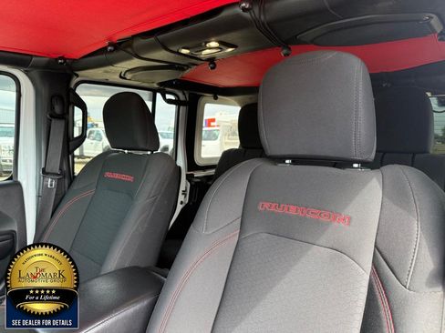 Used 2021 Jeep Wrangler Unlimited Rubicon AWD/4WD image 9
