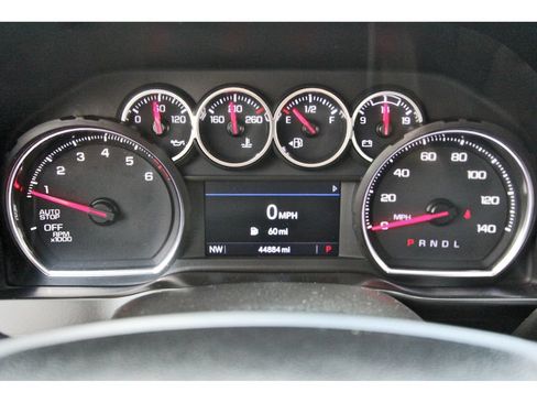 Used 2021 Chevrolet Silverado 1500 LT RWD image 8