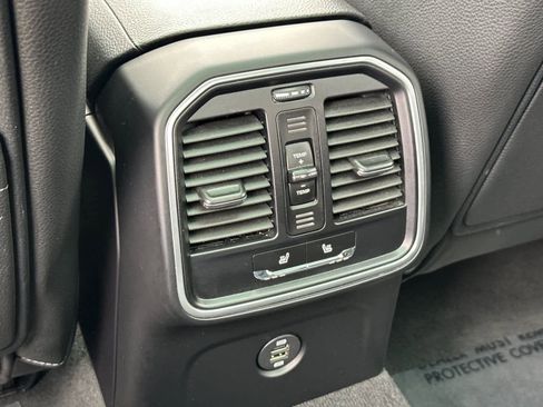 Certified 2018 Porsche Macan Sport Edition AWD/4WD image 14