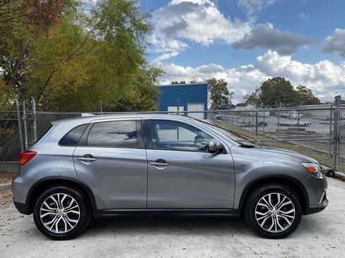 Used 2019 Mitsubishi Outlander Sport ES image 5