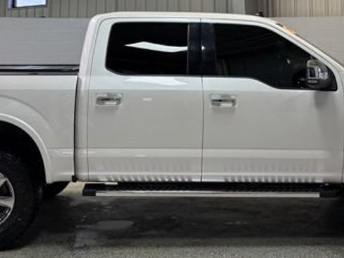 Used 2019 Ford F150 Lariat w/ Equipment Group 502A Luxury AWD/4WD image 7