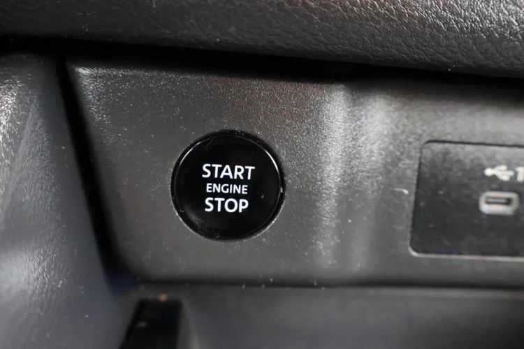 Used 2024 Nissan Rogue S FWD image 26