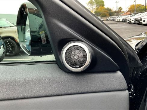 New 2026 Land Rover Range Rover Evoque S image 22