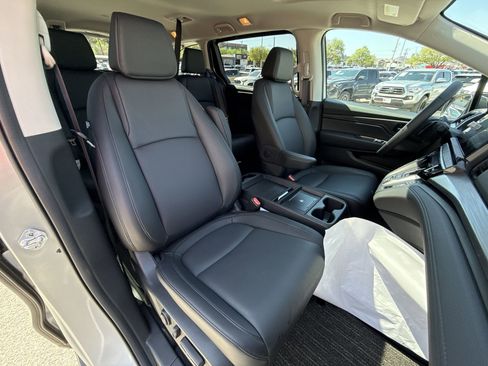 Used 2026 Honda Odyssey EX-L image 27