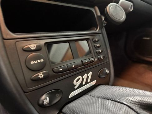 Used 2004 Porsche 911 GT3 RS image 16