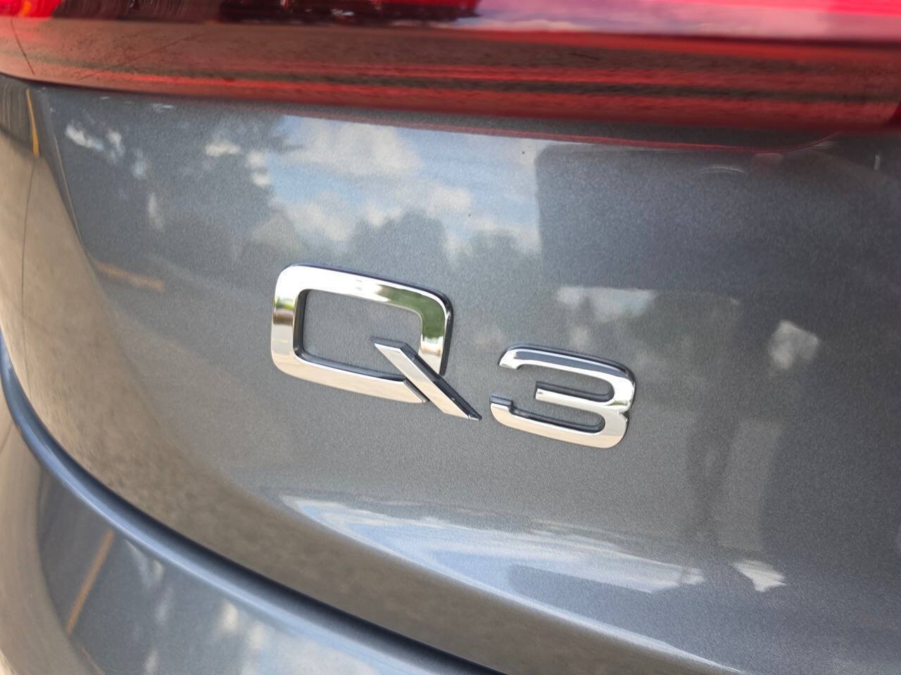 Used 2017 Audi Q3 2.0T Premium AWD/4WD image 7
