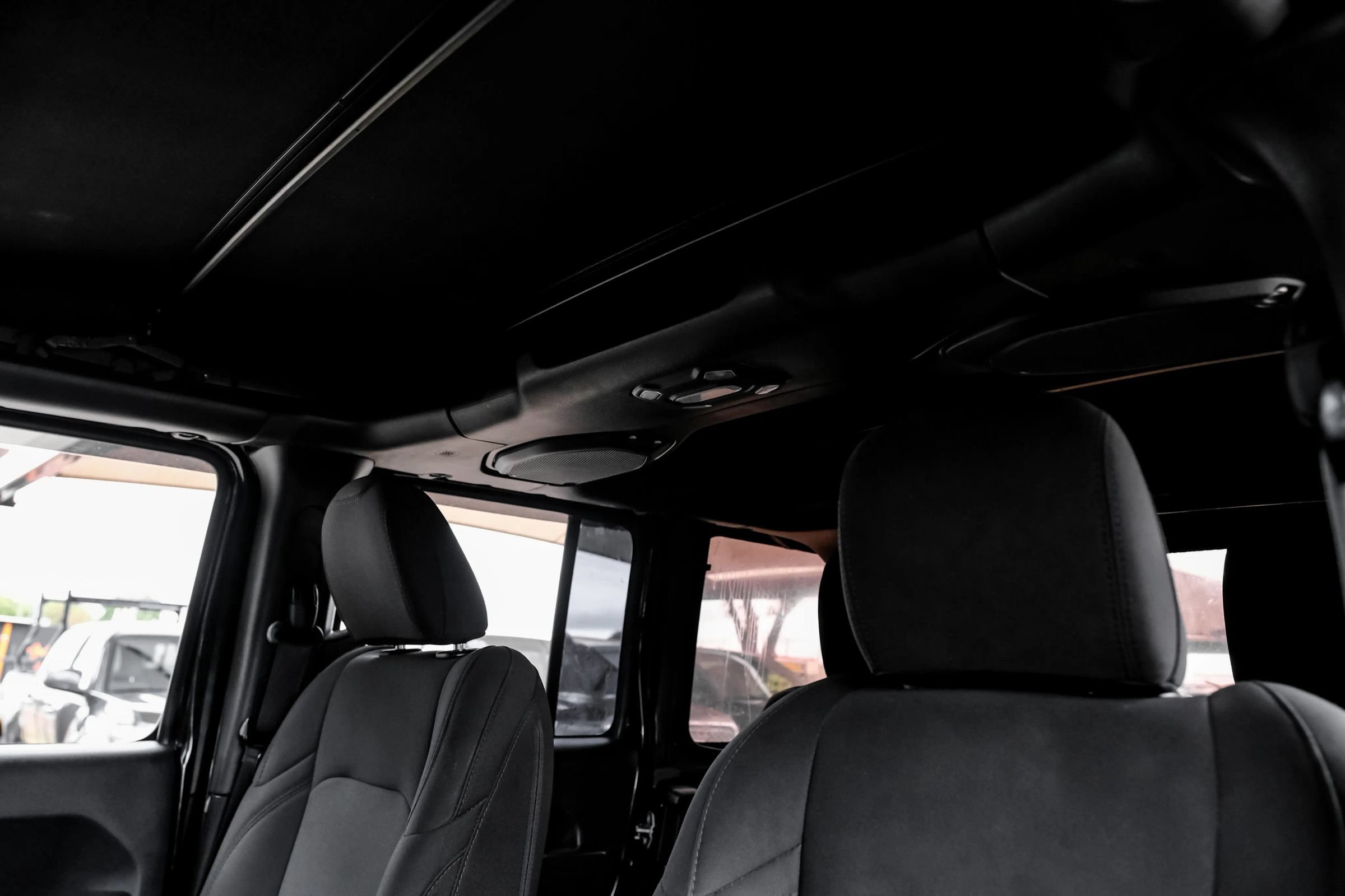 Used 2018 Jeep Wrangler Unlimited Sport S AWD/4WD image 33