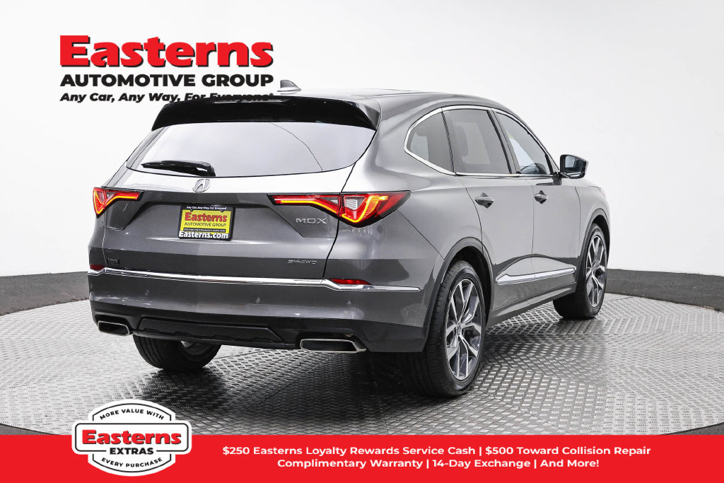 Used 2024 Acura MDX w/ Technology Package AWD/4WD image 6