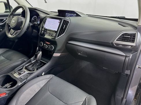 Used 2020 Subaru Forester Premium AWD/4WD image 37