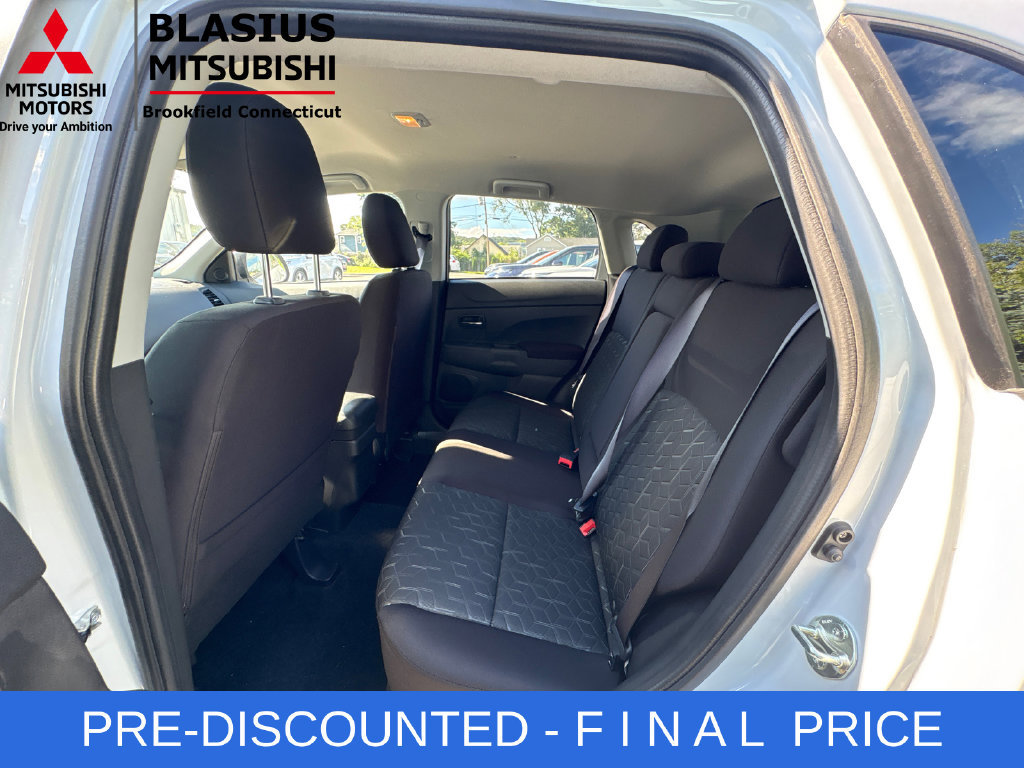 Used 2025 Mitsubishi Outlander Sport ES AWD/4WD image 34