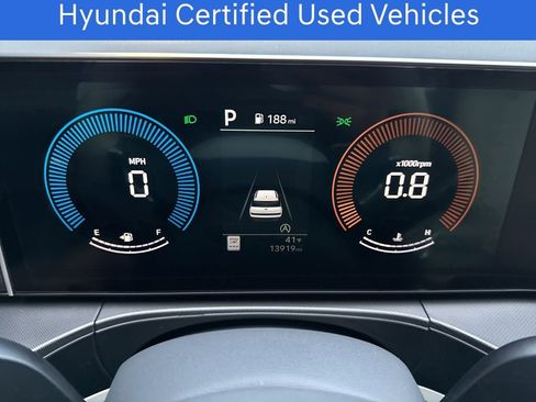 Used 2025 Hyundai Santa Fe SE image 24