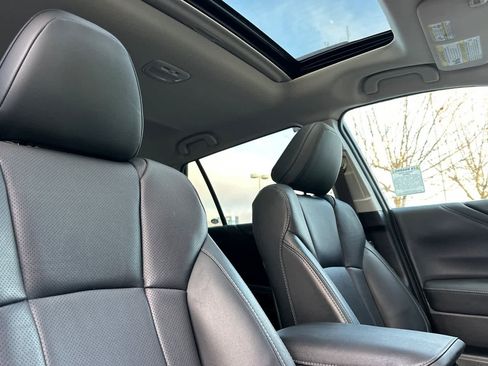 Used 2024 Subaru Outback Limited image 18
