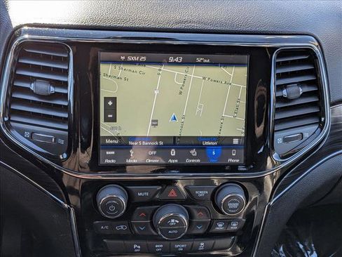 Used 2019 Jeep Grand Cherokee Limited w/ Trailer Tow Group IV image 12