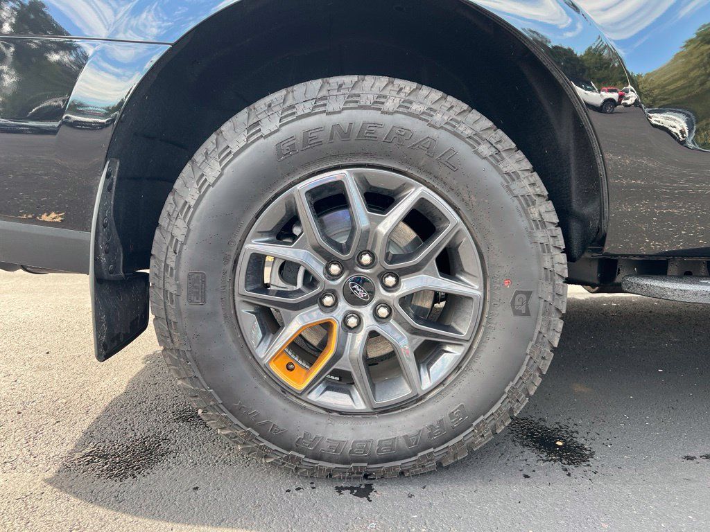 Used 2026 Ford Expedition Tremor AWD/4WD image 6