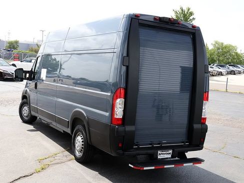 Used 2024 RAM ProMaster 3500 FWD image 2
