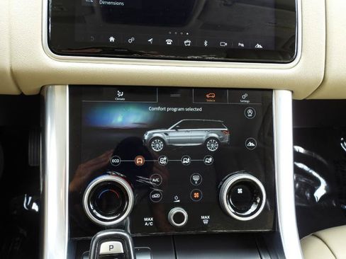 Used 2019 Land Rover Range Rover Sport SE image 61