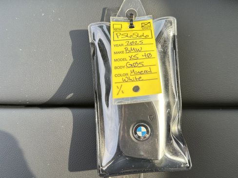 Used 2025 BMW X5 xDrive40i w/ Climate Comfort Package image 34