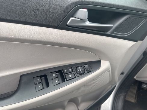 Used 2017 Hyundai Tucson SE image 7