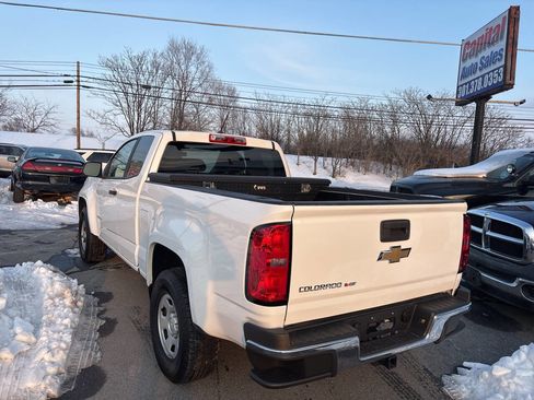 Used 2020 Chevrolet Colorado W/T w/ WT Convenience Package RWD image 8