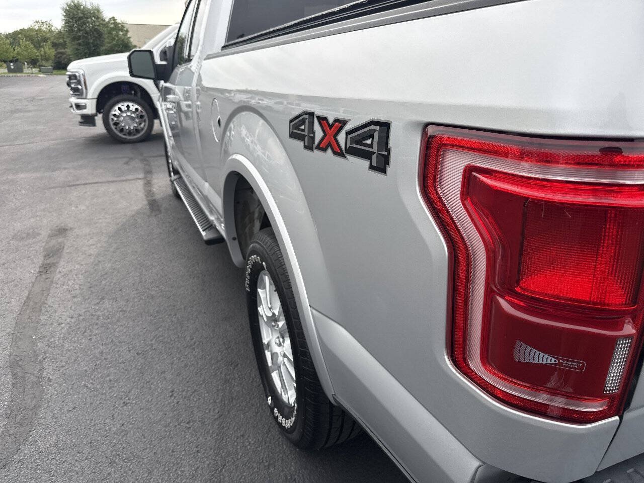 Used 2015 Ford F150 Lariat w/ Equipment Group 501A Mid AWD/4WD image 26