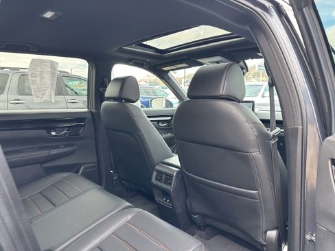 Used 2025 Honda CR-V Sport Touring image 28