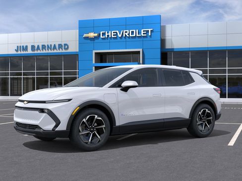 New 2026 Chevrolet Equinox EV LT FWD image 2