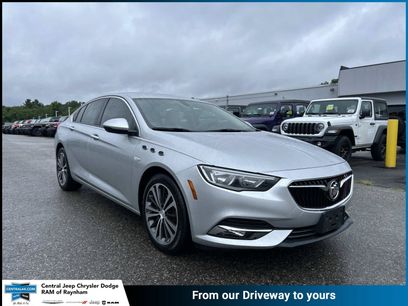 Used 2018 Buick Regal Essence