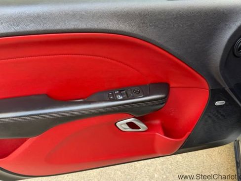 Used 2019 Dodge Challenger R/T Scat Pack w/ Widebody Package image 23