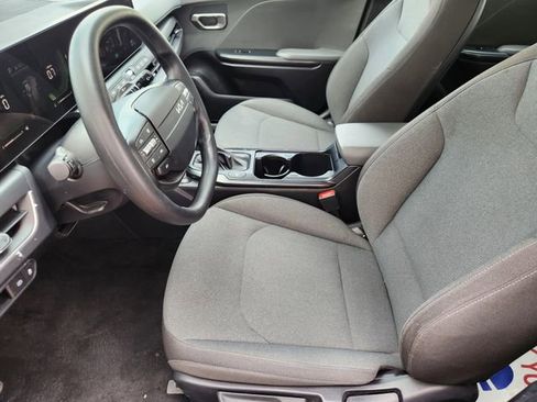 Used 2025 Kia K4 FWD image 12