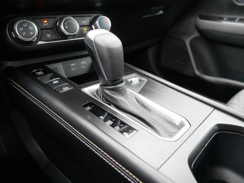 Certified 2025 Nissan Kicks SV w/ Illumination Package image 24