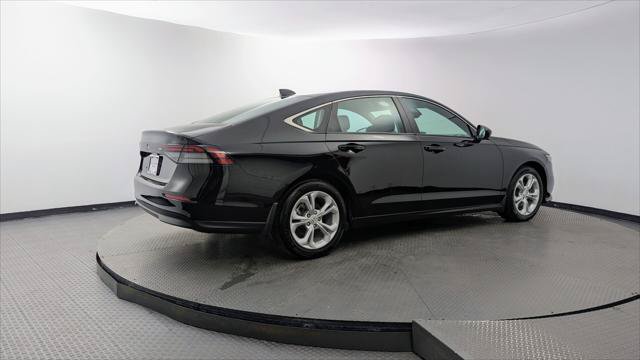 Used 2025 Honda Accord LX image 8