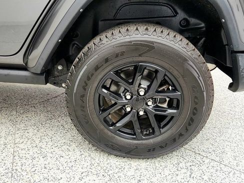 Used 2023 Jeep Wrangler Unlimited Sport AWD/4WD image 9