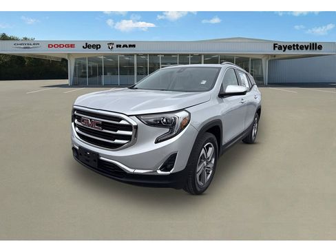 Used 2020 GMC Terrain SLT w/ Preferred Package image 7
