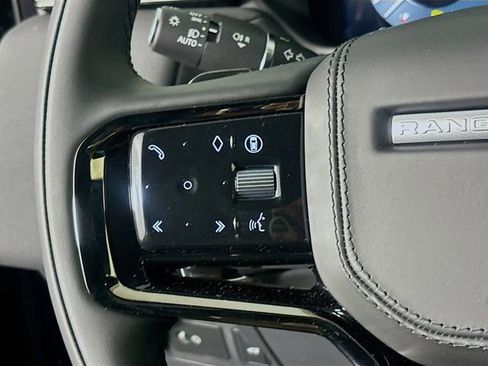 Used 2026 Land Rover Range Rover Velar S image 10