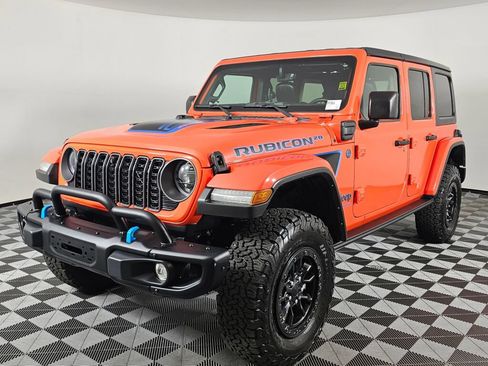 Used 2023 Jeep Wrangler Unlimited Rubicon 4xe AWD/4WD image 7