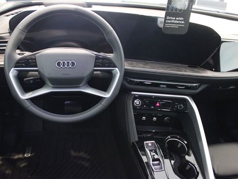 New 2025 Audi Q5 2.0T Premium Plus image 10