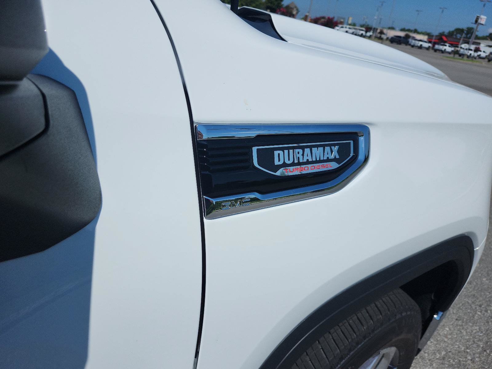 New 2026 GMC Sierra 1500 SLE AWD/4WD image 7